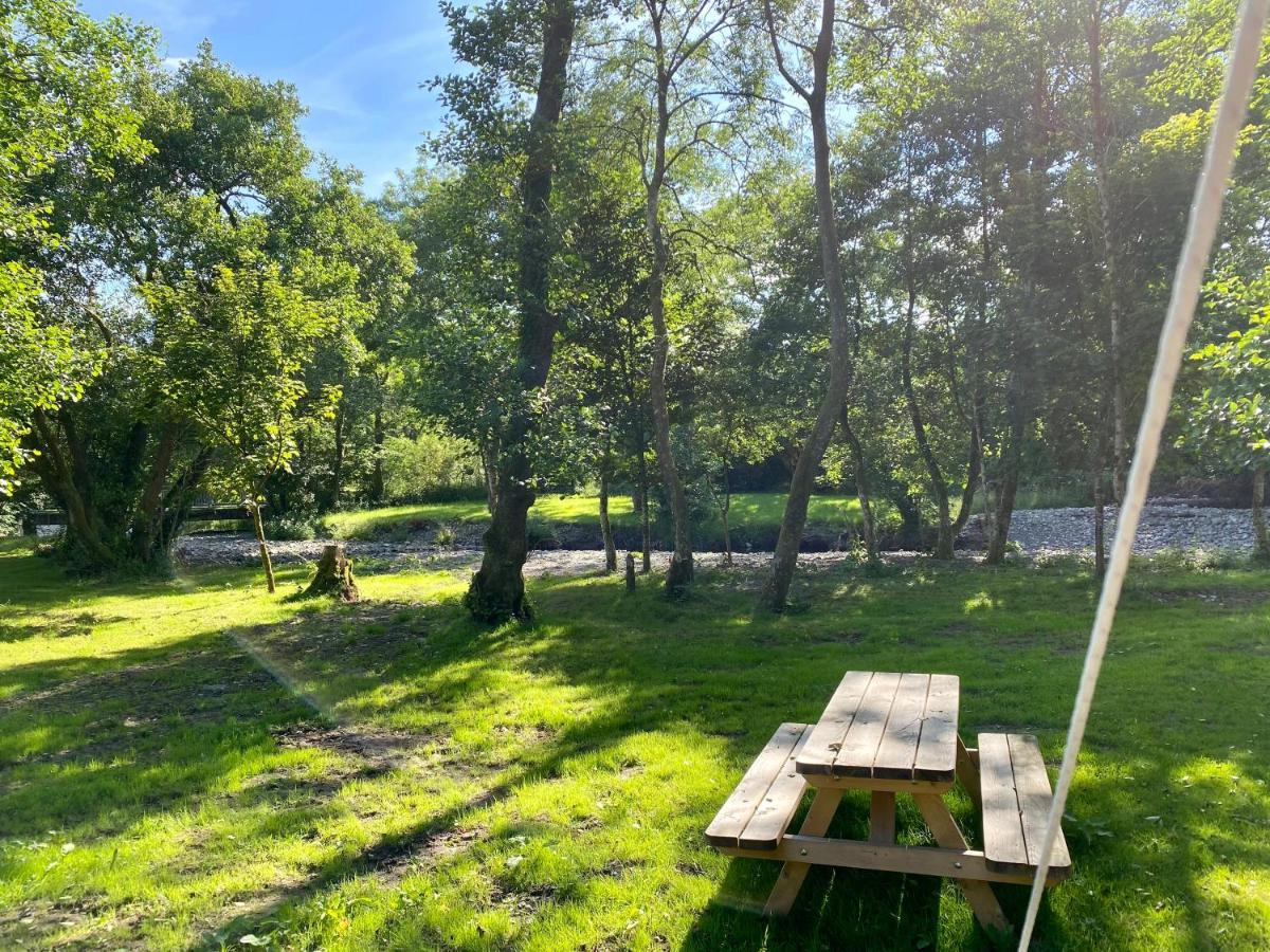 River View Glamping Hotel Llandovery Buitenkant foto