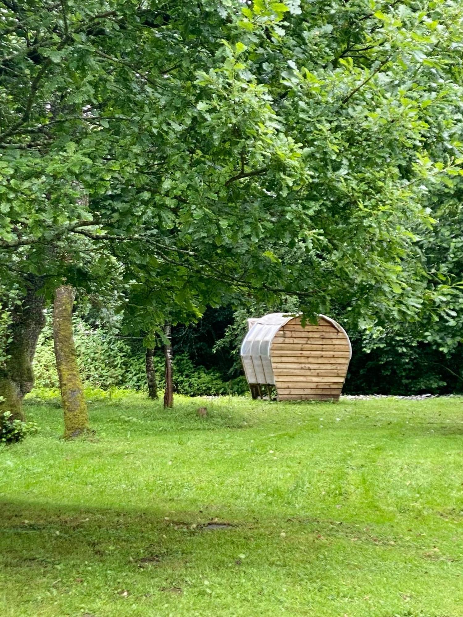 River View Glamping Hotel Llandovery Buitenkant foto